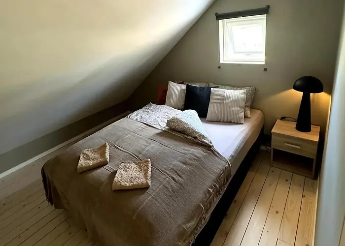 Apartamento 1 Bed Loft Sleeps 4 -hot Tub Sauna & Pets Ok *