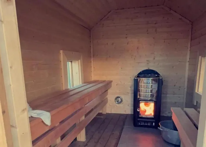 Apartamento 1 Bed Loft Sleeps 4 -hot Tub Sauna & Pets Ok *