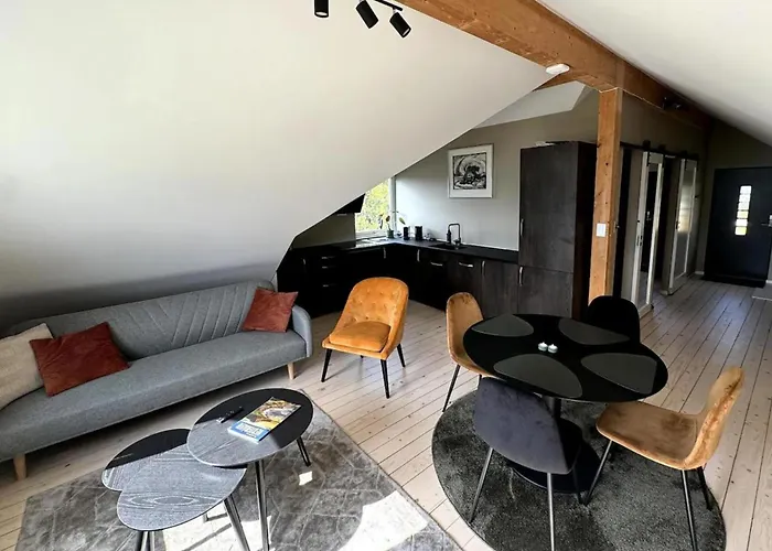 Апартаменты 1 Bed Loft Sleeps 4 -hot Tub Sauna & Pets Ok Стокмаркнес