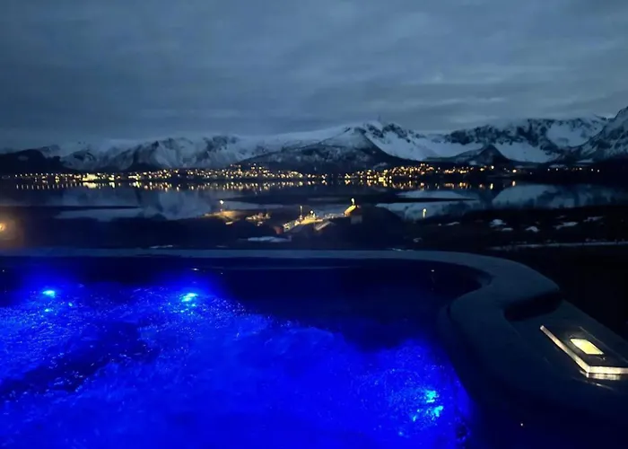 Apartamento 1 Bed Loft Sleeps 4 -hot Tub Sauna & Pets Ok Stokmarknes