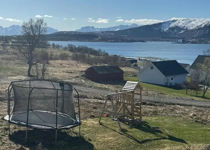 1 Bed Loft Sleeps 4 -hot Tub Sauna & Pets Ok Apartamento *
